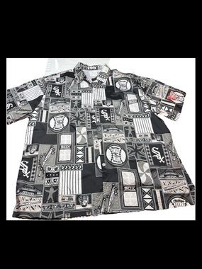 CHICAGO WHITE SOX 35TH BEGGARS PIZZA XL HAWAIIAN STYLE SHORT SLEEVE BUTTON DOWN